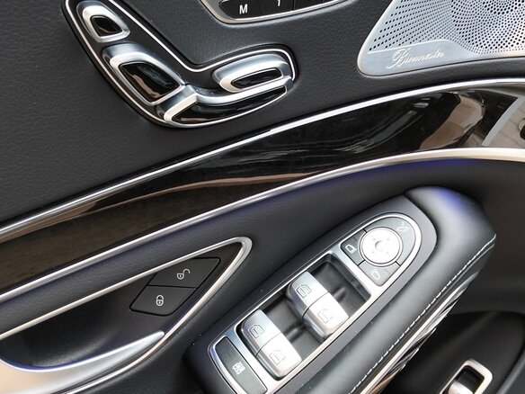 2017 Mercedes-Benz Maybach S-Класс 450 I (X222) Рестайлинг, бежевый, 11200000 рублей - вид 11