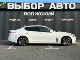 2018 Kia Stinger I, белый, 2450000 рублей, вид 3
