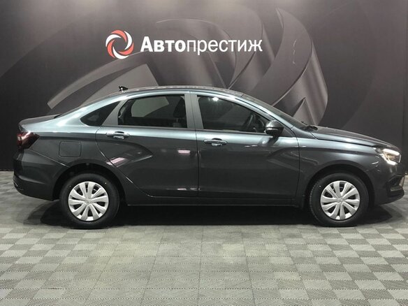 2026 Lada (ВАЗ) Vesta I Рестайлинг (NG), серый, 1705000 рублей - вид 3