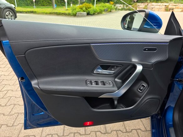 2024 Mercedes-Benz CLA 200 d II (C118, X118) Рестайлинг, синий - вид 7