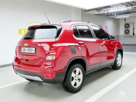 2022 Chevrolet Trax I Рестайлинг, красный, 1060000 рублей, вид 3