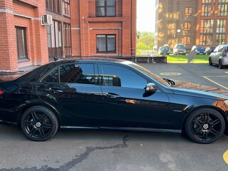 2010 Mercedes-Benz E-Класс 200 5G-Tronic IV (W212, S212, C207), чёрный, 1850000 рублей, вид 5