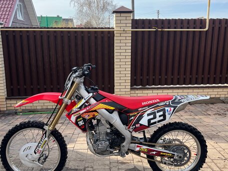 2013 Honda CRF 250R, красный, 340000 рублей, вид 2