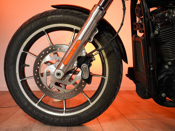 2020 Harley-Davidson Low Rider, чёрный, 1150000 рублей - вид 15