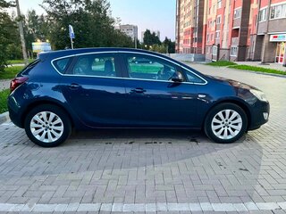 2010 Opel Astra J, синий, 750000 рублей, вид 4