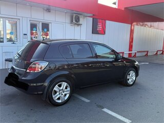 2010 Opel Astra H Рестайлинг, чёрный, 600000 рублей, вид 4