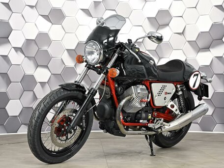 2011 Moto Guzzi V 7, чёрный, 437000 рублей, вид 2