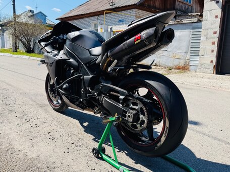 2013 Yamaha YZF-R1, серый, 1269000 рублей, вид 5