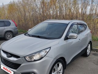 2013 Hyundai ix35 I, серебристый, 1450000 рублей, вид 3