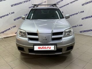 2007 Mitsubishi Outlander I, серебристый, 565000 рублей, вид 2