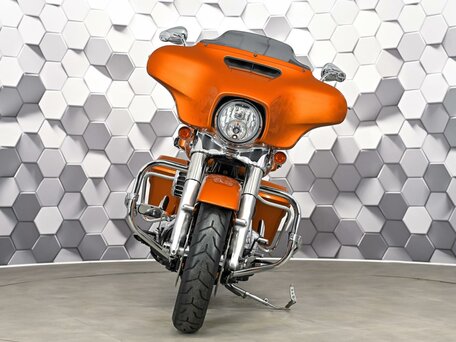 2013 Harley-Davidson Street Glide, оранжевый, 1299000 рублей, вид 5
