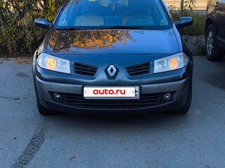2007 Renault Megane II Рестайлинг, серый, 450000 рублей, вид 3