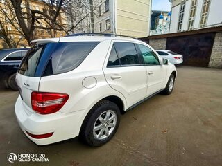 2011 Mercedes-Benz M-Класс 350 II (W164) Рестайлинг, белый, 2300000 рублей, вид 4