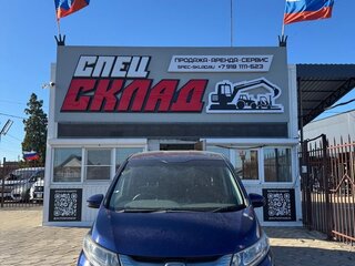 2019 Honda Freed II, синий, 1340000 рублей, вид 2