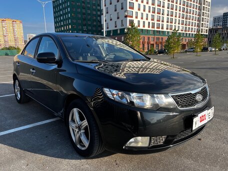 2011 Kia Cerato 6-speed II, чёрный, 750000 рублей, вид 2
