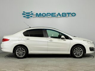 2017 Peugeot 408 I Рестайлинг, белый, 989000 рублей, вид 4