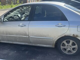 2005 Kia Cerato I, серебристый, 220000 рублей, вид 3