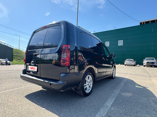 2011 Peugeot Partner II, чёрный, 795000 рублей, вид 1