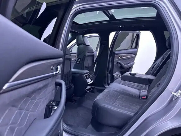 2025 Geely Monjaro I Рестайлинг, серый, 3594000 рублей - вид 37