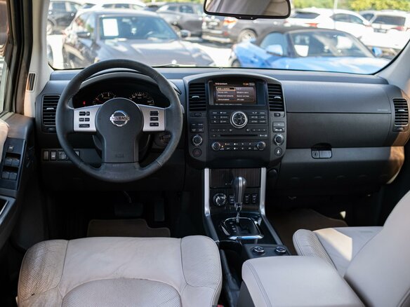 2011 Nissan Pathfinder III Рестайлинг, чёрный - вид 5