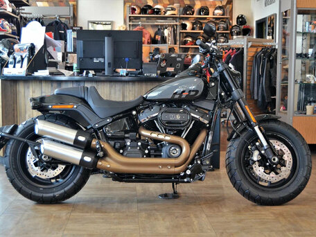 2024 Harley-Davidson Fat Bob, чёрный, 3350000 рублей, вид 1