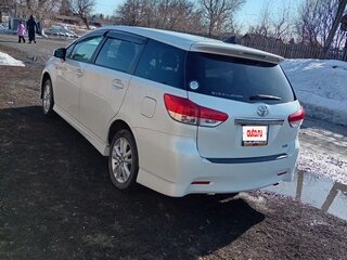 2010 Toyota Wish II, белый, 1350000 рублей, вид 3