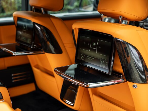 2024 Rolls-Royce Phantom Long Extended VIII, чёрный, 90510300 рублей - вид 22