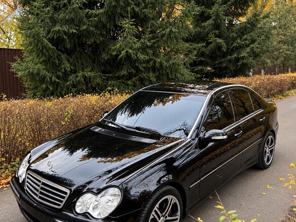 2005 Mercedes-Benz C-Класс 230 II (W203) Рестайлинг, чёрный, 770000 рублей - вид 5