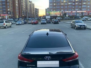 2017 Hyundai Elantra VI (AD), чёрный, 1100000 рублей, вид 1