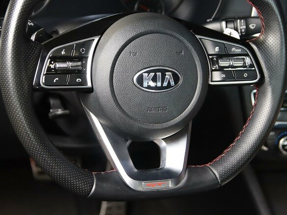 2018 Kia Optima IV Рестайлинг, синий, 1649000 рублей - вид 9
