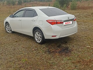 2018 Toyota Corolla XI (E160, E170, E180) Рестайлинг 1, белый, 1750000 рублей, вид 4