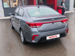 2019 Kia Rio IV, серый, 1100000 рублей, вид 4