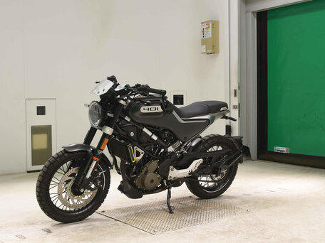2021 Husqvarna Svartpilen 401, чёрный, 390000 рублей, вид 4