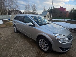 2014 Opel Astra H Рестайлинг, серебристый, 850000 рублей, вид 4