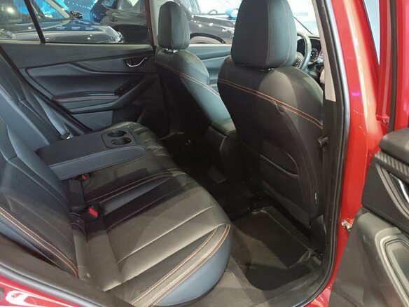 2021 Subaru XV II Рестайлинг, красный, 3549000 рублей - вид 5