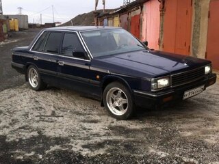 1986 Nissan Laurel V (C32), синий, 690000 рублей, вид 2