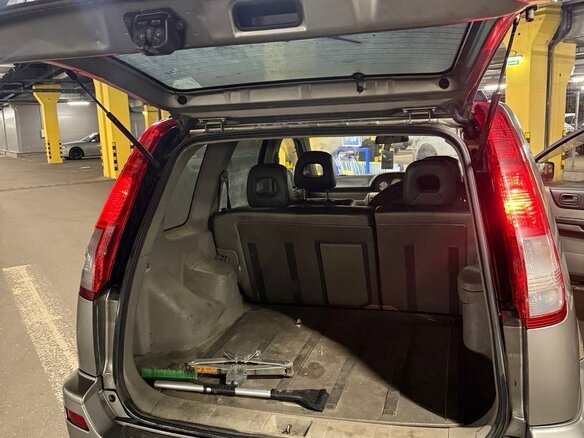 2003 Nissan X-Trail I, серый, 285000 рублей - вид 5