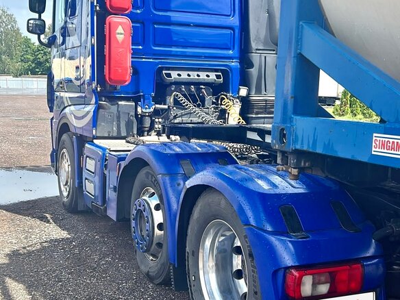 2019 DAF XF, синий, 5500000 рублей - вид 2