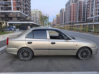2003 Hyundai Accent II, бежевый, 250000 рублей, вид 3