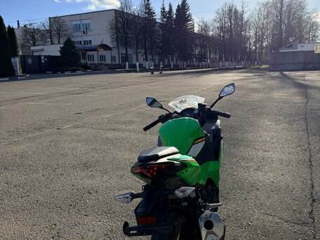 2025 Kawasaki Ninja 500, зелёный, 850000 рублей, вид 5
