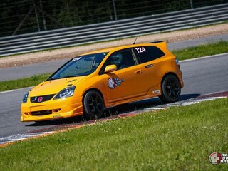 2004 Honda Civic Type R VII Рестайлинг, белый, 1500000 рублей, вид 1