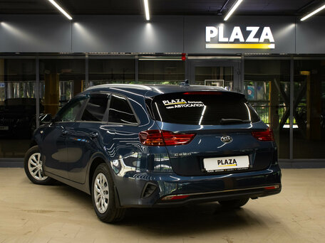 2020 Kia Ceed III, синий, 1800000 рублей, вид 3