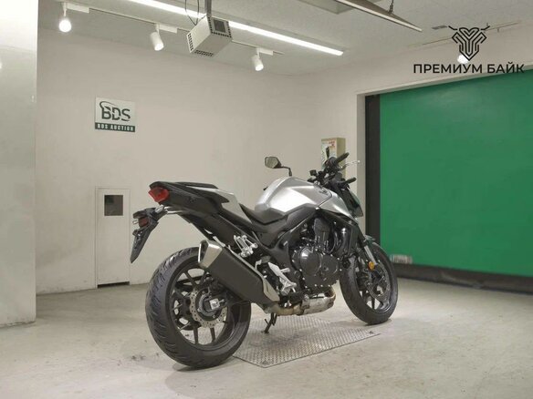 2025 Honda CB 750 Hornet, серебристый, 947000 рублей - вид 4