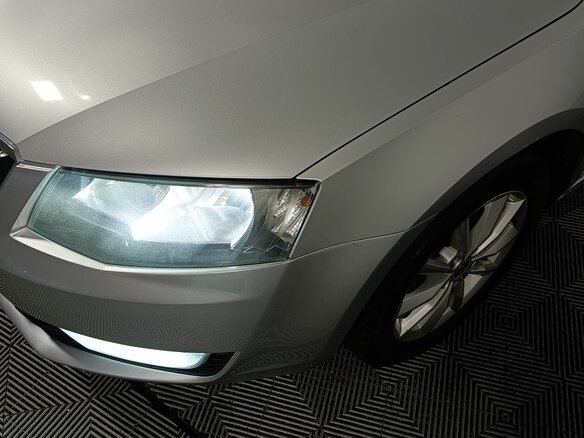 2017 Skoda Octavia III (A7), серебристый, 1240000 рублей - вид 20