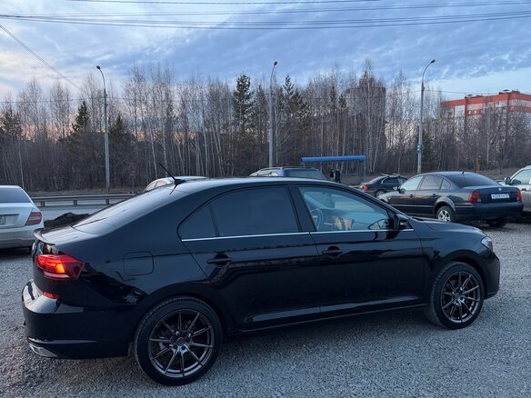 2020 Volkswagen Polo VI, чёрный, 1550000 рублей - вид 7