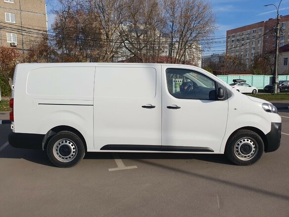 2021 Citroen Jumpy, белый, 3200000 рублей - вид 2