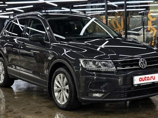 2017 Volkswagen Tiguan II, серый, 2050000 рублей, вид 4