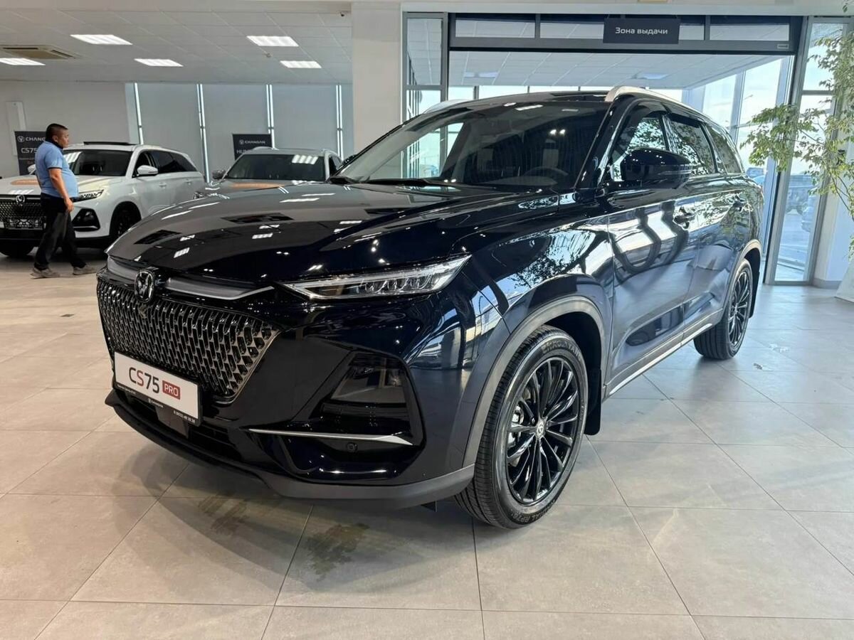 Открыть фотографии: Changan CS75 Pro