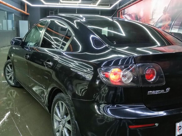 2006 Mazda 3 I (BK) Рестайлинг, чёрный, 500000 рублей - вид 5