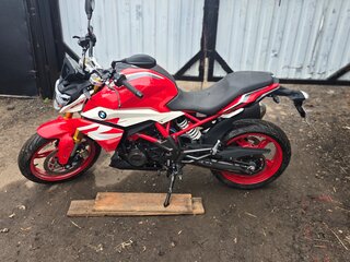 2024 BMW G 310 R, красный, 720000 рублей, вид 3
